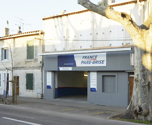 FRANCE PARE-BRISE (H.M PARE-BRISE) - Écopôle Arles Nord